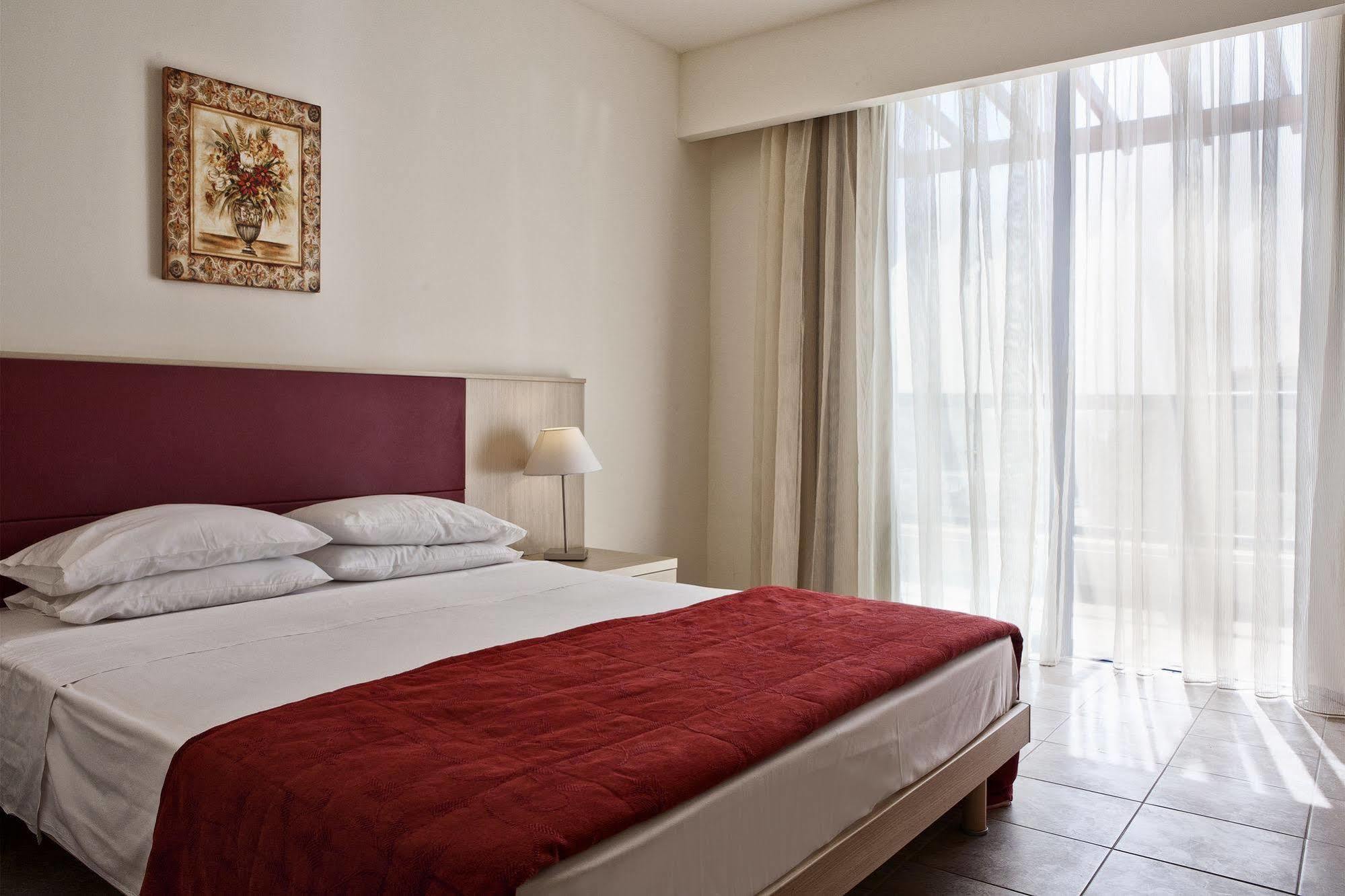 Sunrise Hotel Pefki Extérieur photo